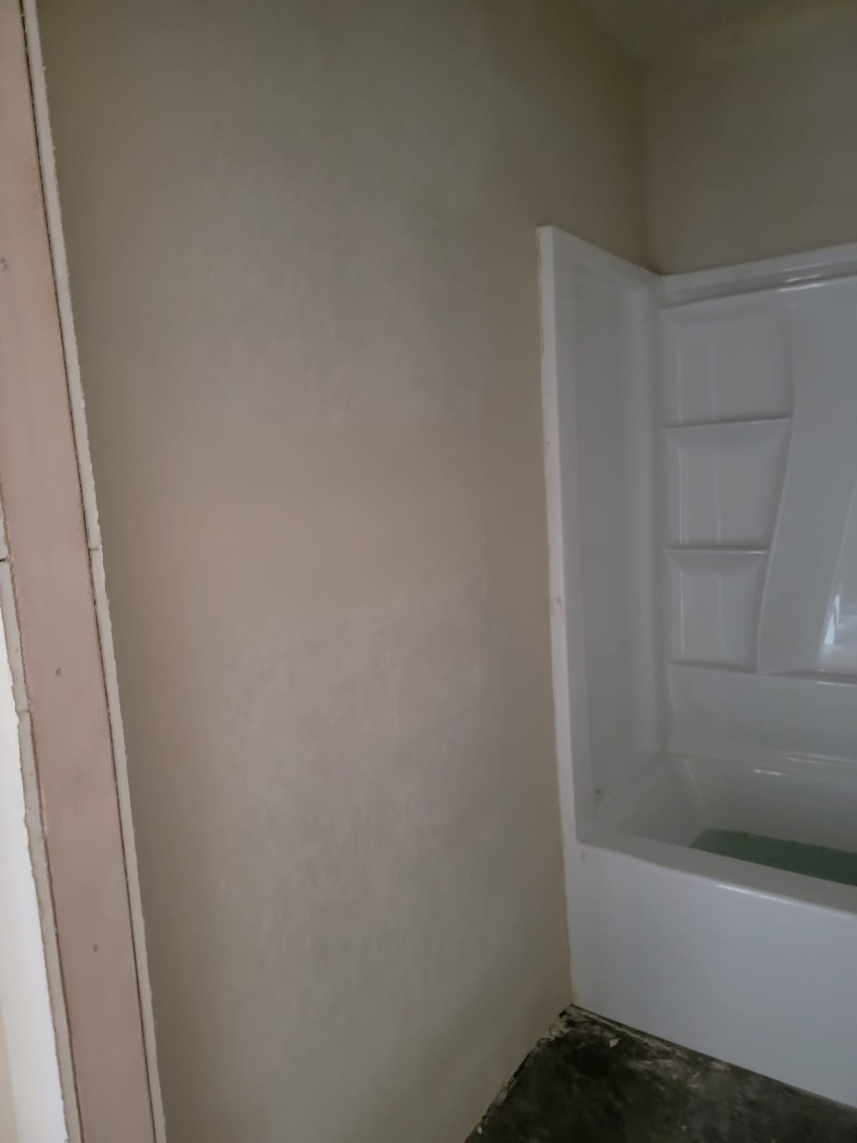 Drywall and Painting project photo 8