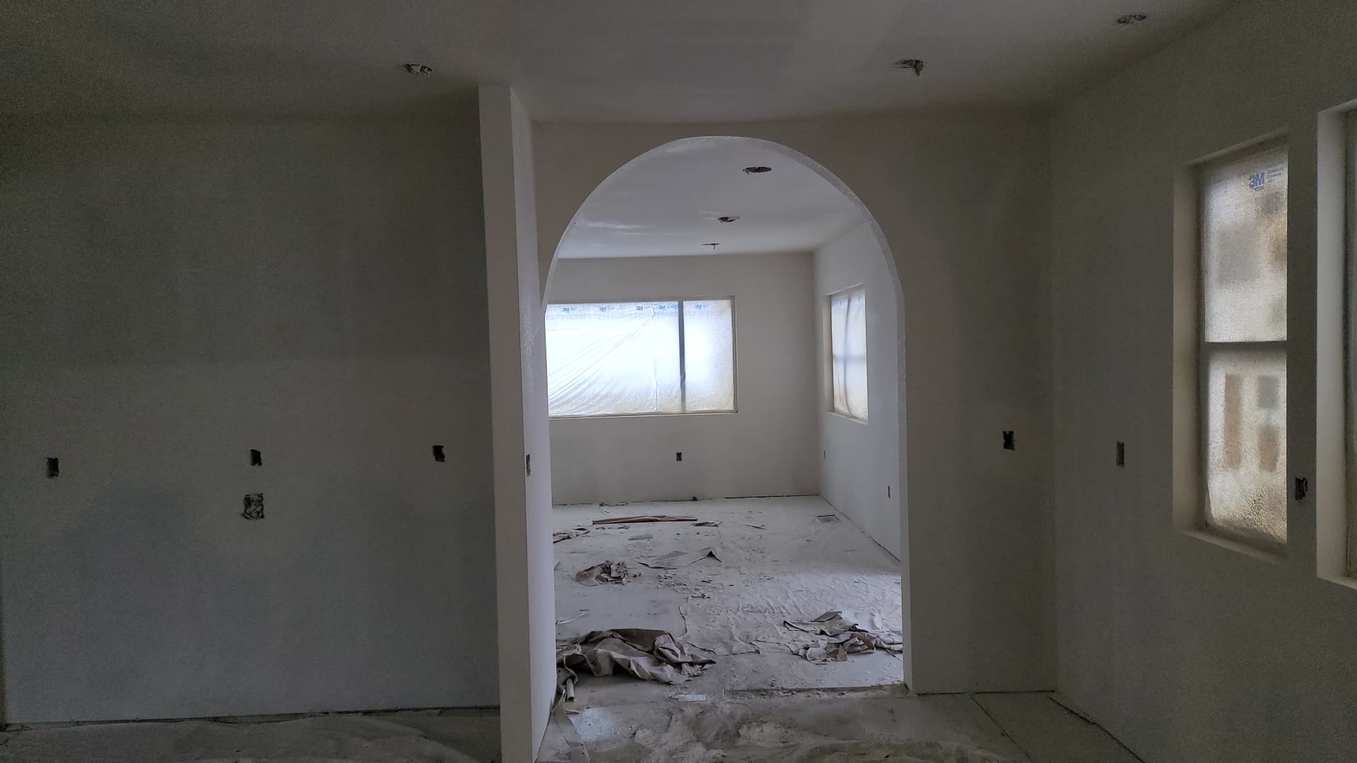 Drywall texturing project photo 29