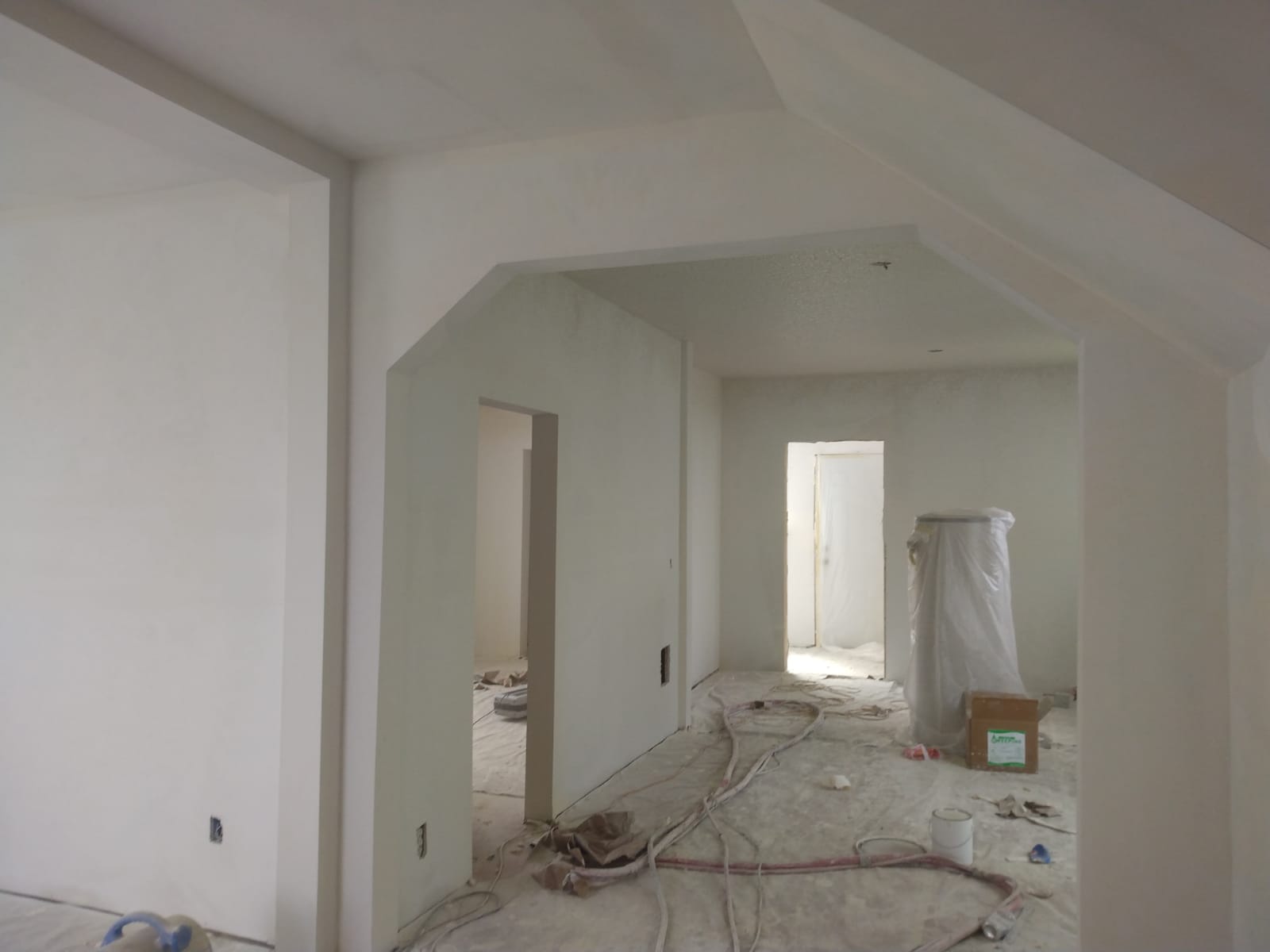 Drywall texturing project photo 23